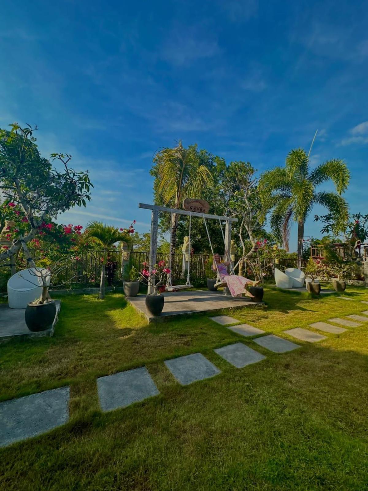 Innora Jungle Resort And Spa Batununggul エクステリア 写真