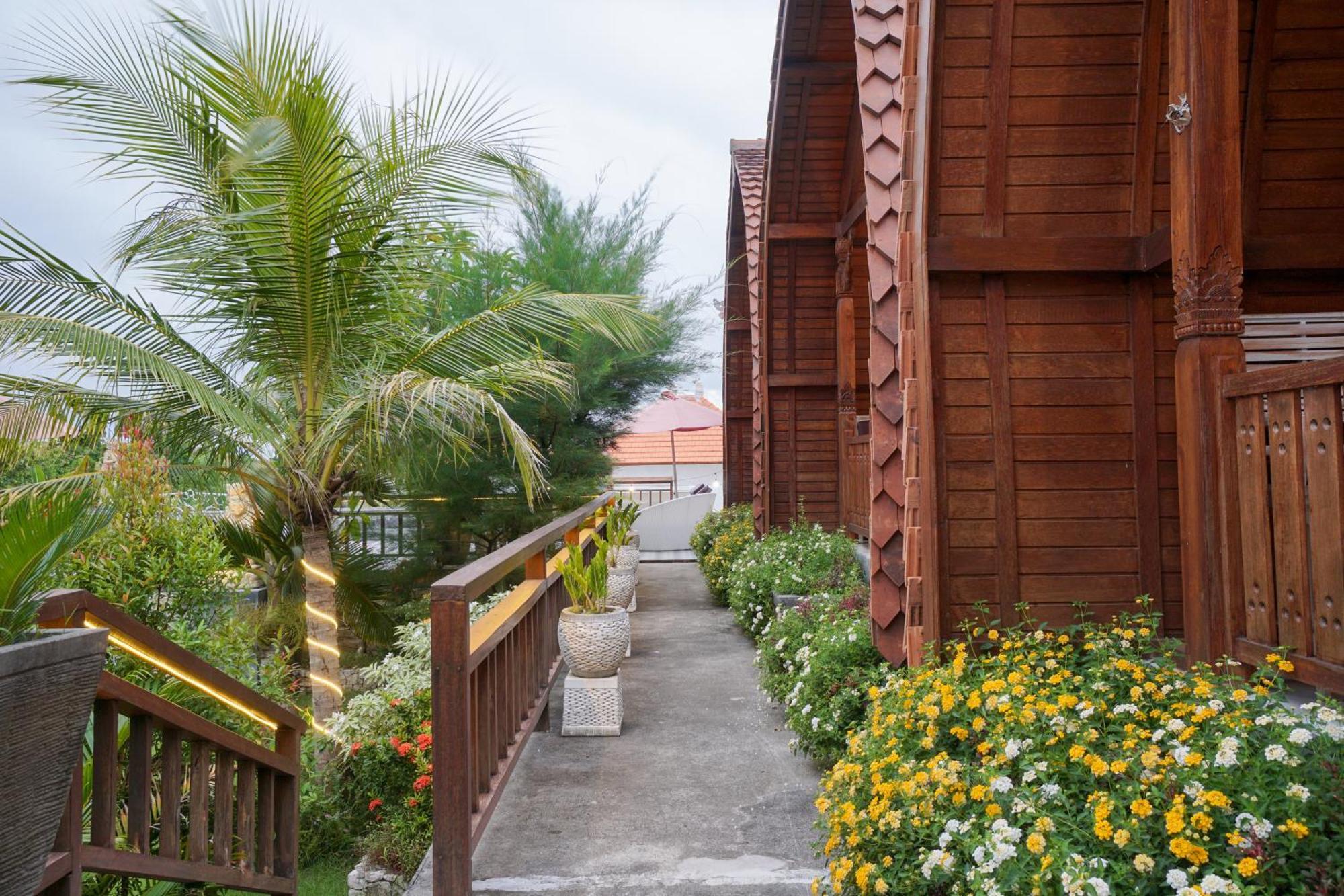 Innora Jungle Resort And Spa Batununggul エクステリア 写真