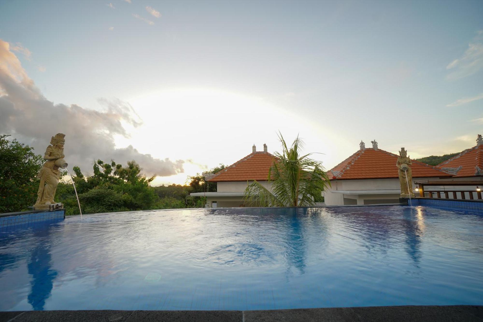 Innora Jungle Resort And Spa Batununggul エクステリア 写真