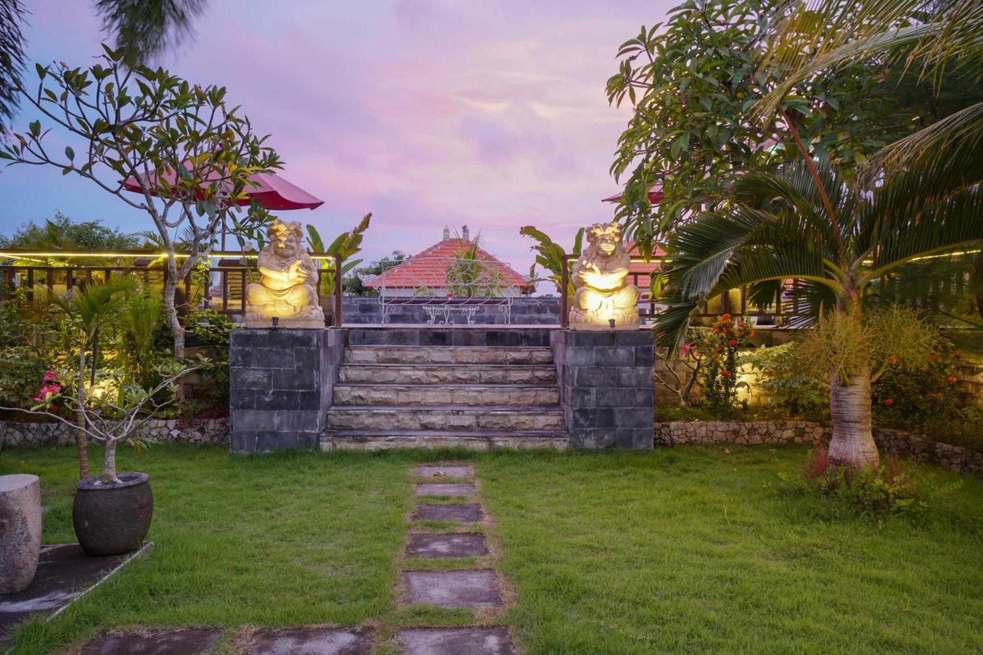 Innora Jungle Resort And Spa Batununggul エクステリア 写真